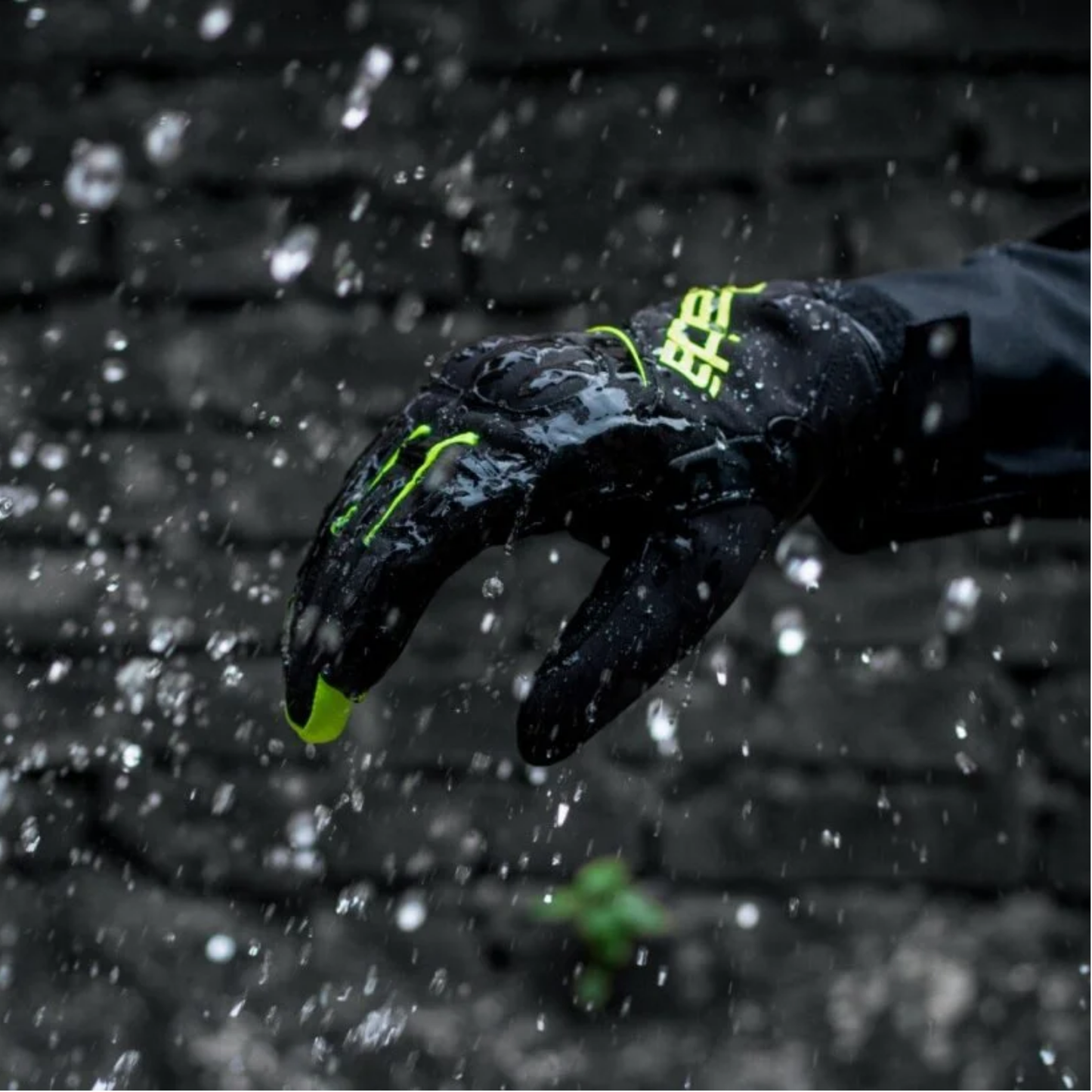 RAIDA AqDRY WATERPROOF GLOVES