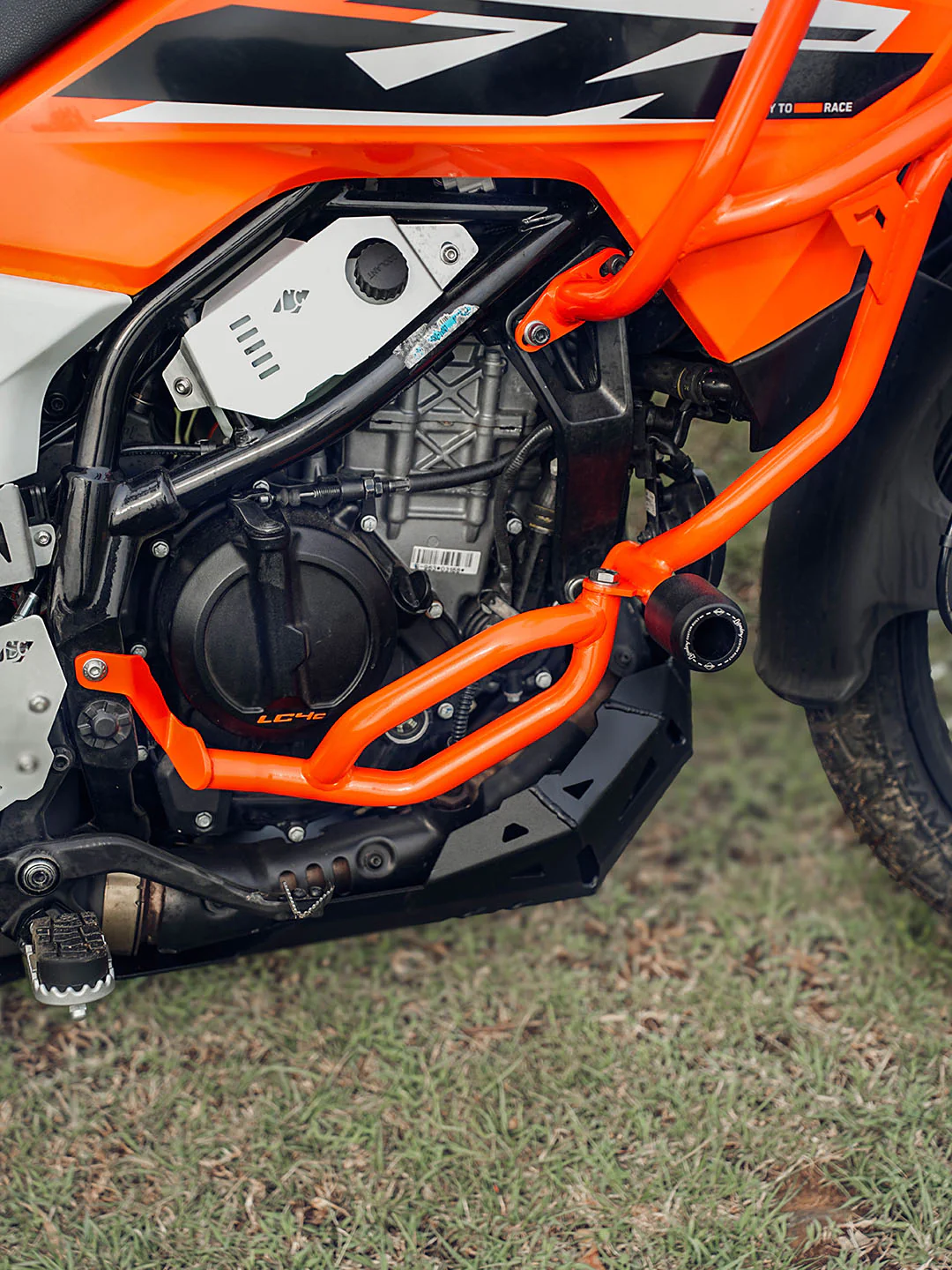 KTM ADV 390 2025 MODEL RAPTOR CRASH GUARD ORANGE